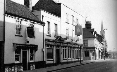 The Mitre Hotel (King Street) 1971
